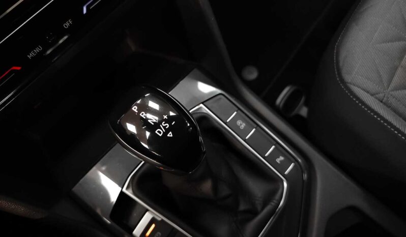 								Volkswagen Tiguan full									