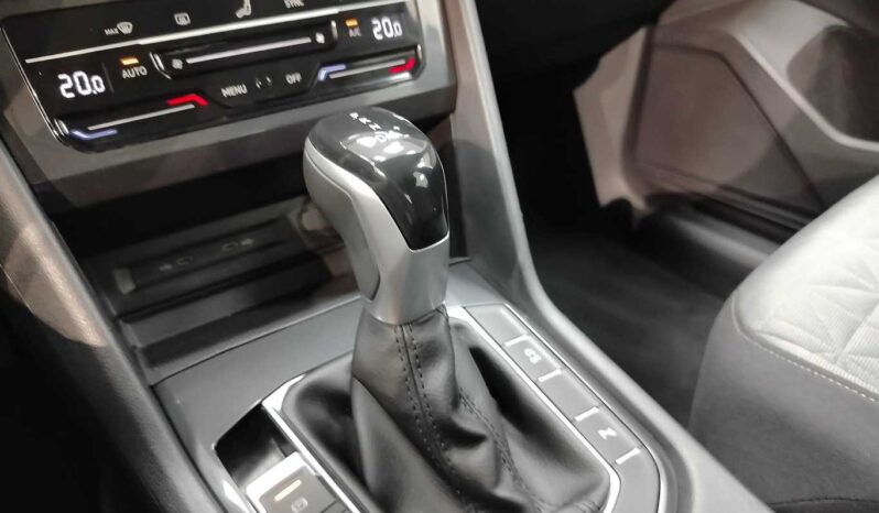 								Volkswagen Tiguan full									