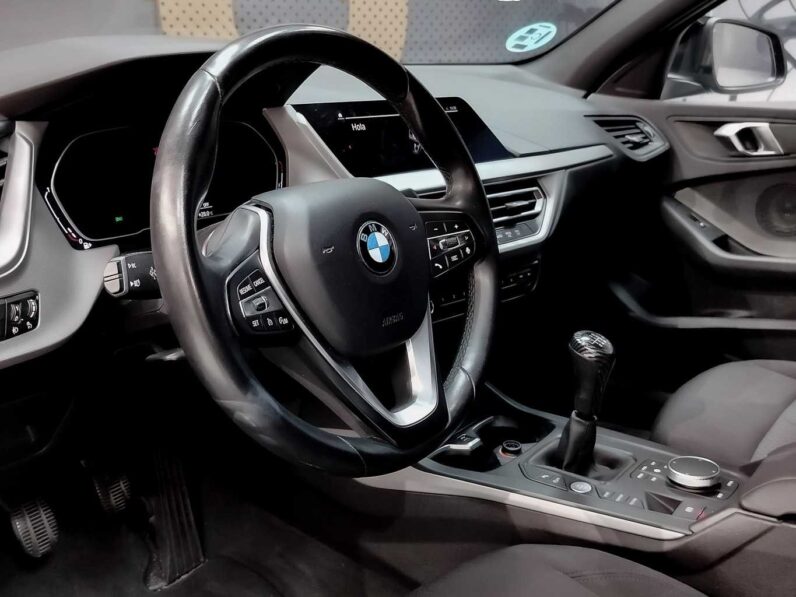 								BMW Serie 1 full									