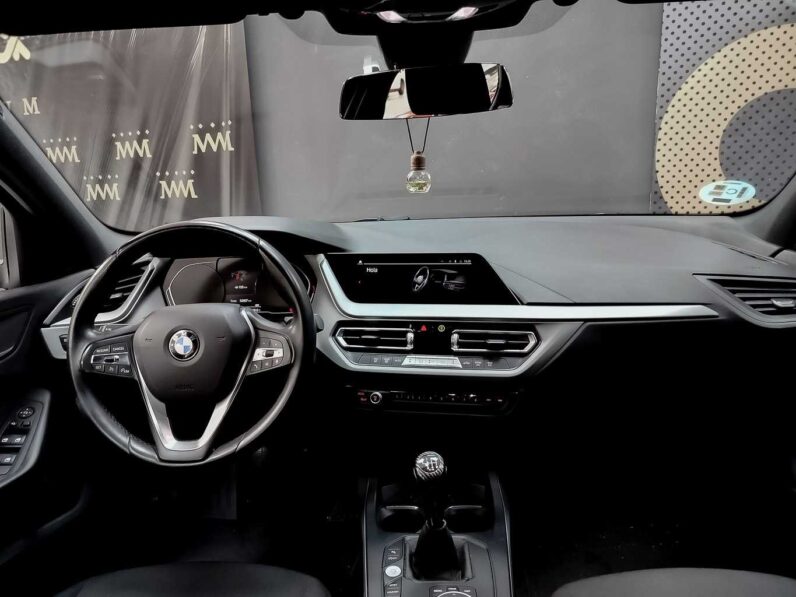 								BMW Serie 1 full									