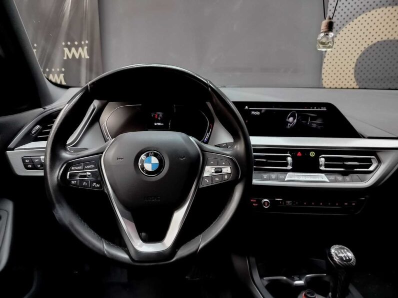 								BMW Serie 1 full									