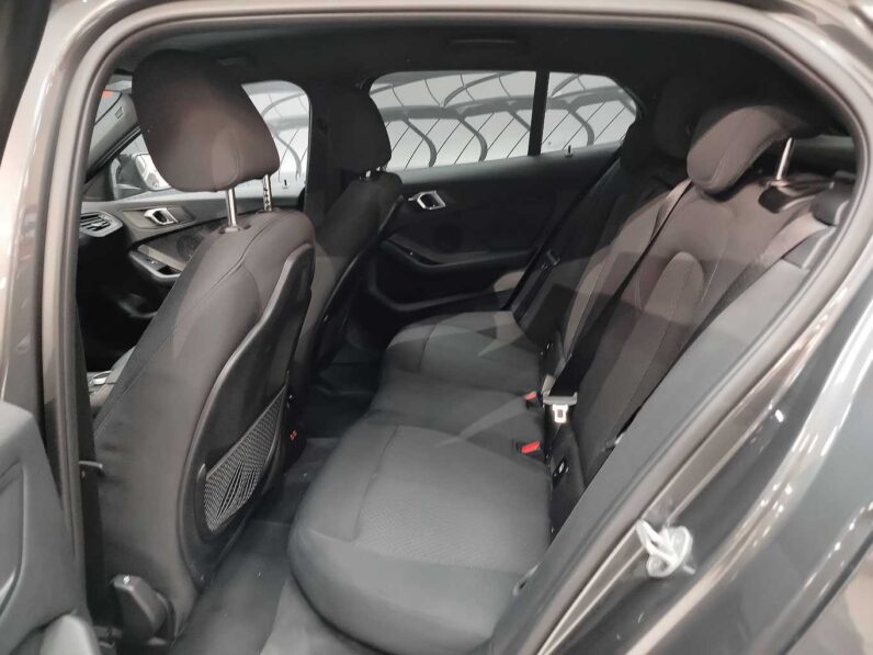 								BMW Serie 1 full									