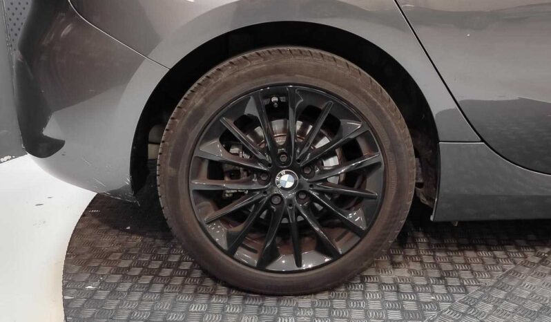 								BMW Serie 1 full									
