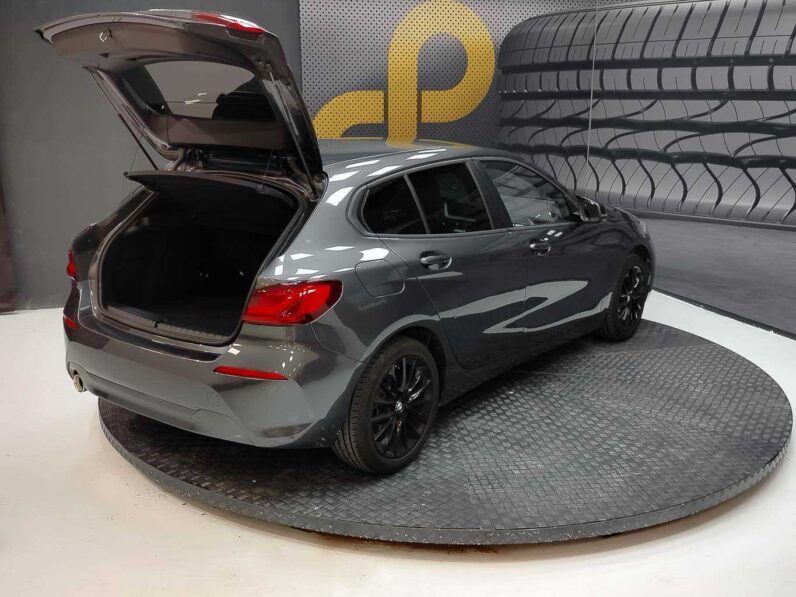 								BMW Serie 1 full									