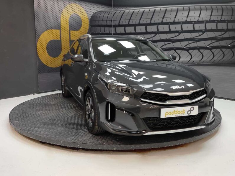 								Kia XCeed full									