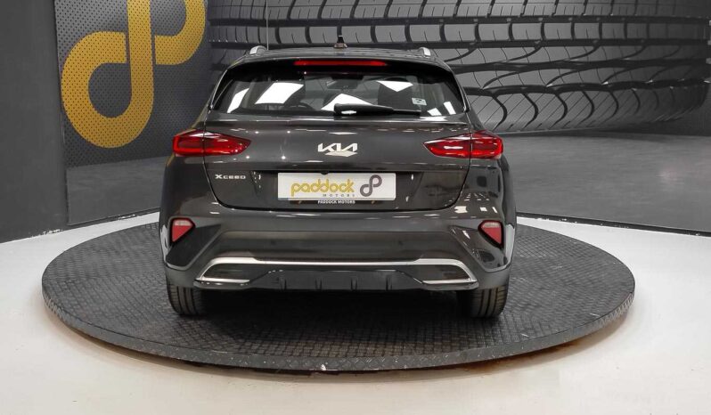 								Kia XCeed full									