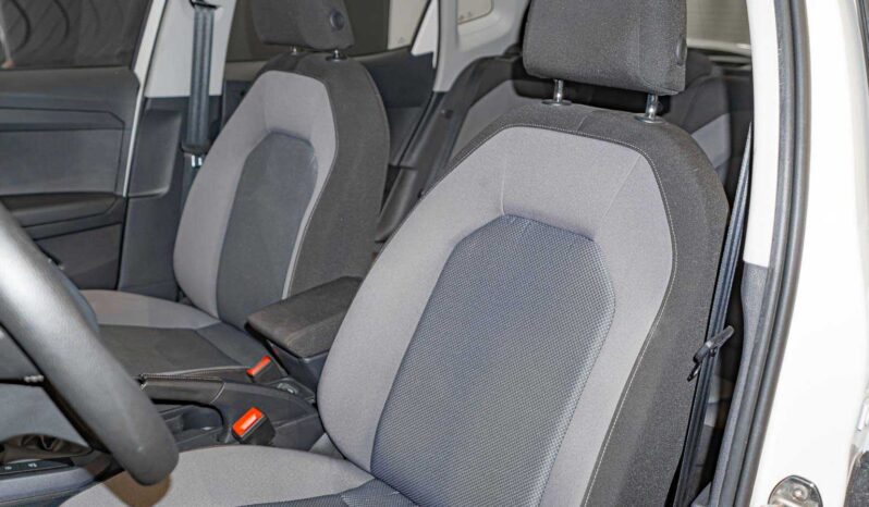 								SEAT Arona full									