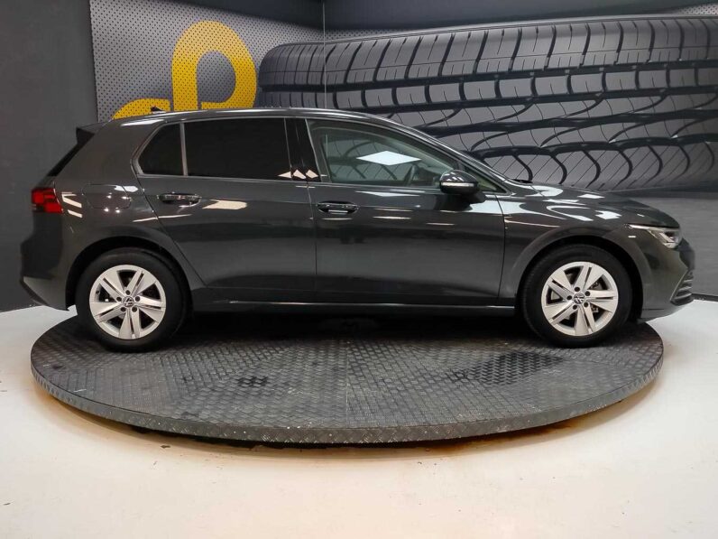 								Volkswagen Golf full									