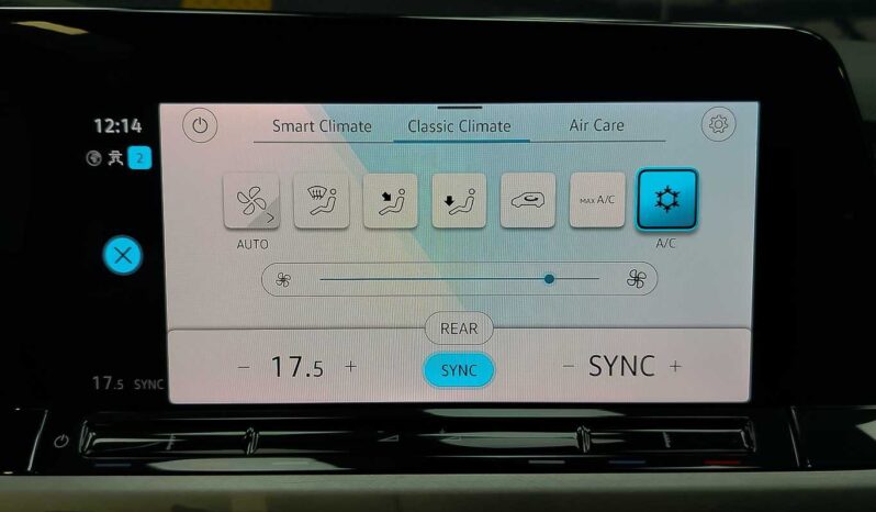 								Volkswagen Golf full									