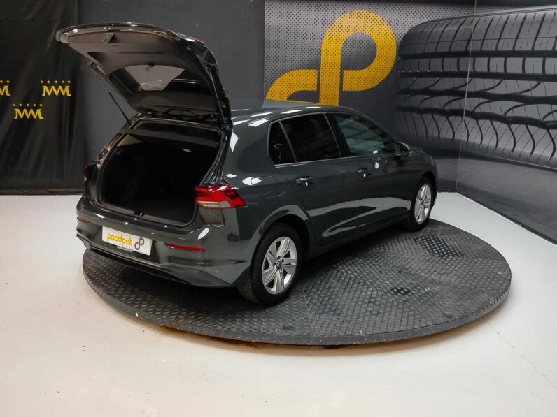 								Volkswagen Golf full									