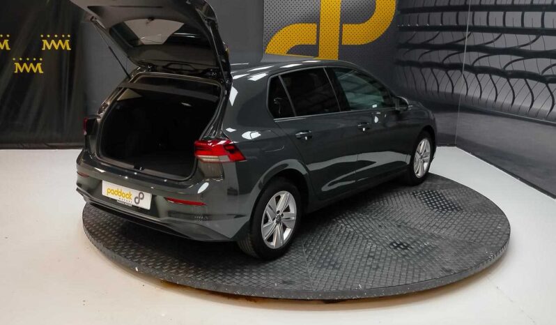 								Volkswagen Golf full									