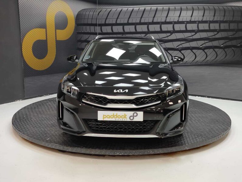 								Kia XCeed full									