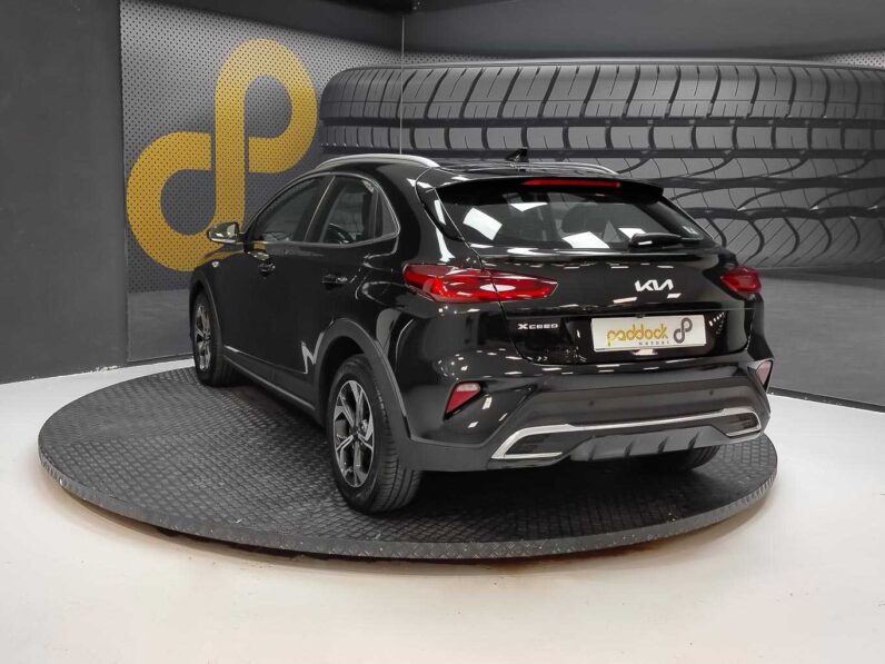 								Kia XCeed full									