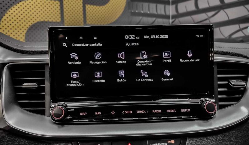 								Kia XCeed full									