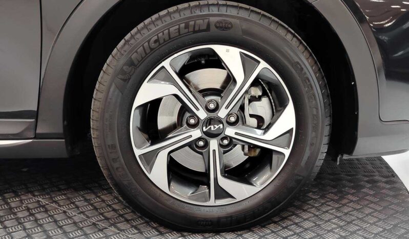 								Kia XCeed full									