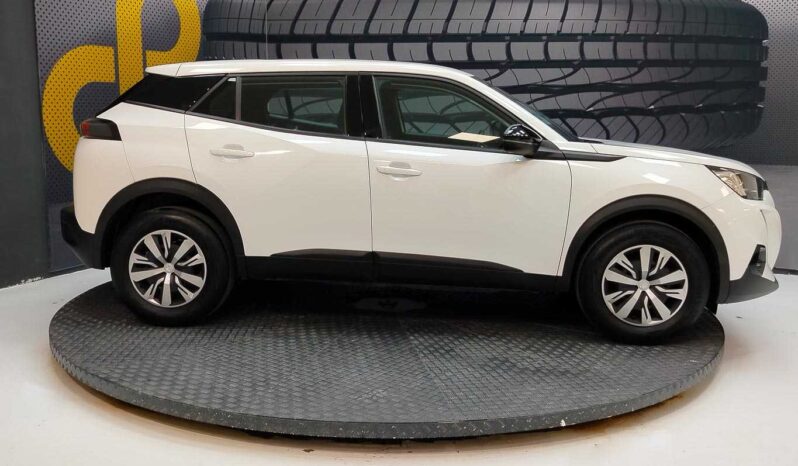 								Peugeot 2008 full									