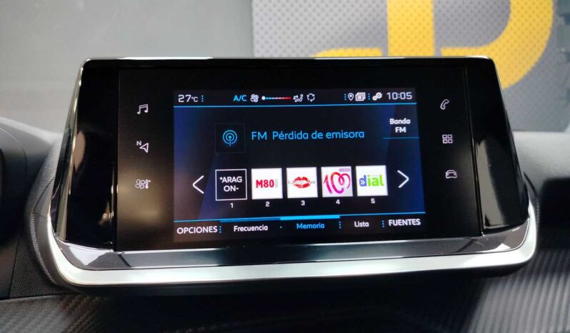 								Peugeot 2008 full									
