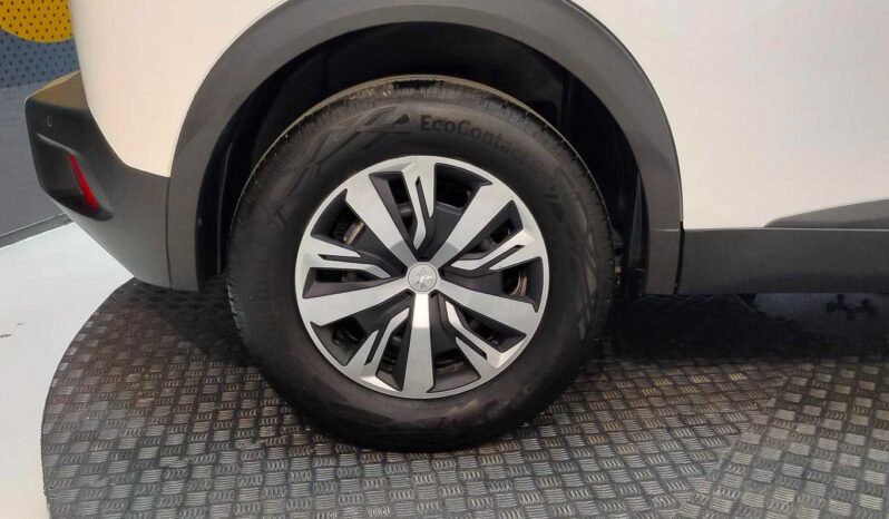 								Peugeot 2008 full									