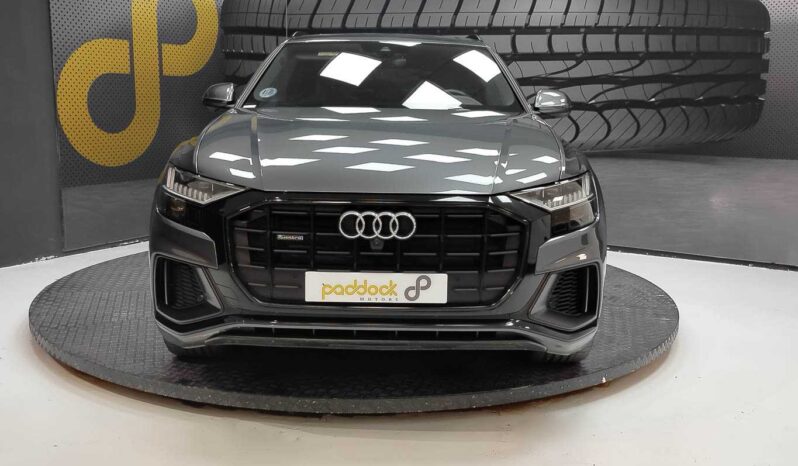 								Audi Q8 full									