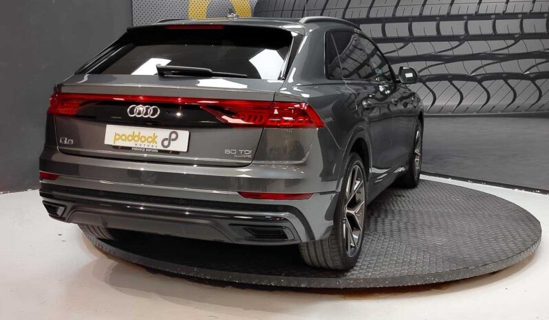 								Audi Q8 full									