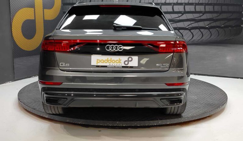 								Audi Q8 full									