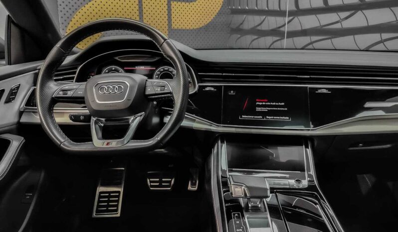 								Audi Q8 full									