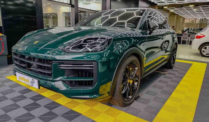 								Porsche Cayenne full									