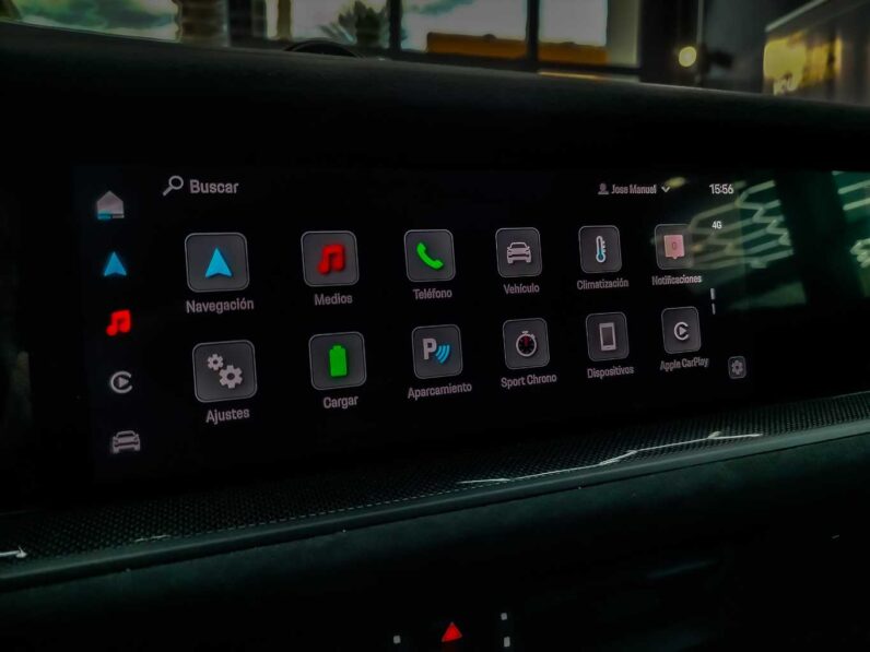 								Porsche Cayenne full									