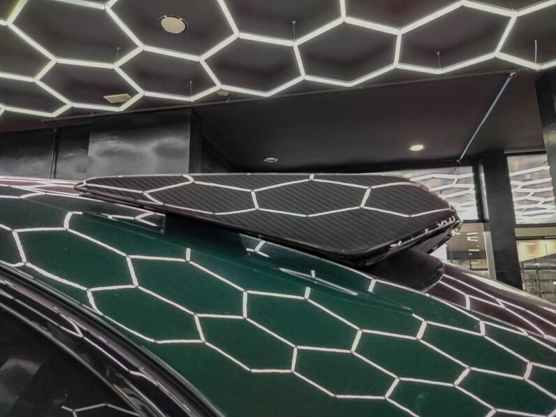 								Porsche Cayenne full									