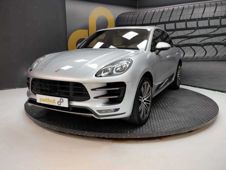 								Porsche Macan full									