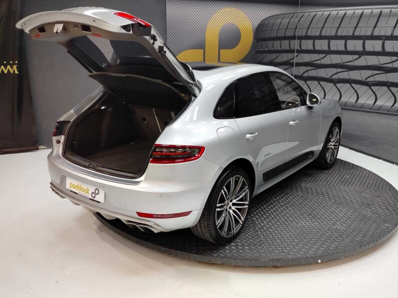 								Porsche Macan full									