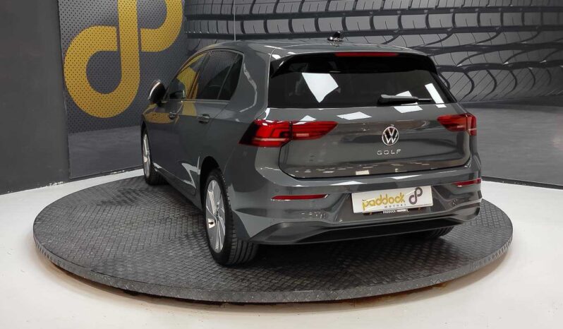 								Volkswagen Golf full									