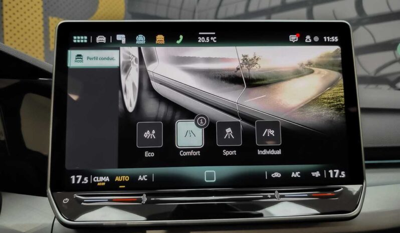 								Volkswagen Golf full									