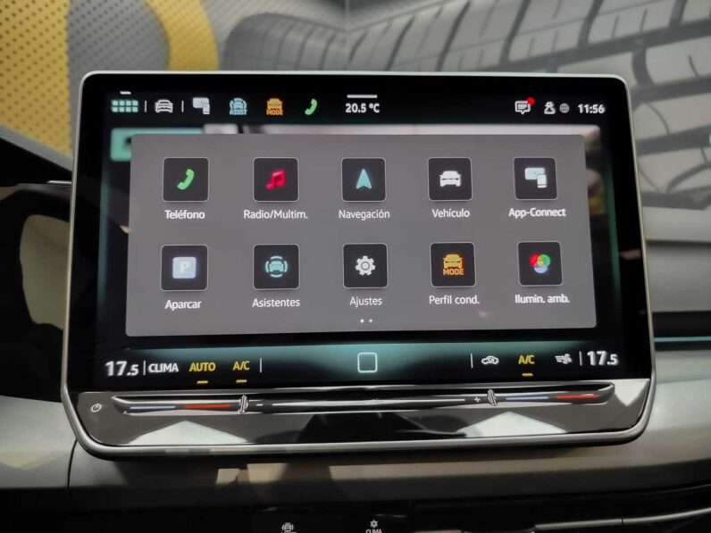 								Volkswagen Golf full									