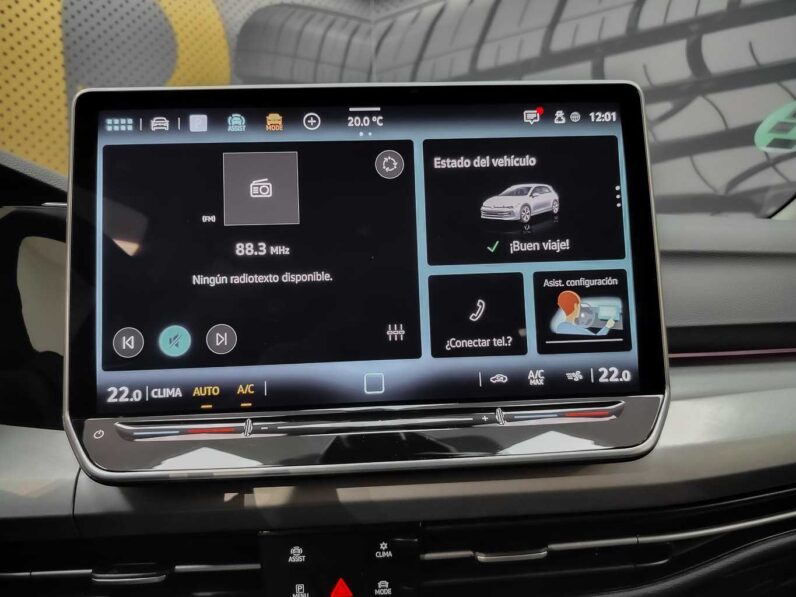 								Volkswagen Golf full									