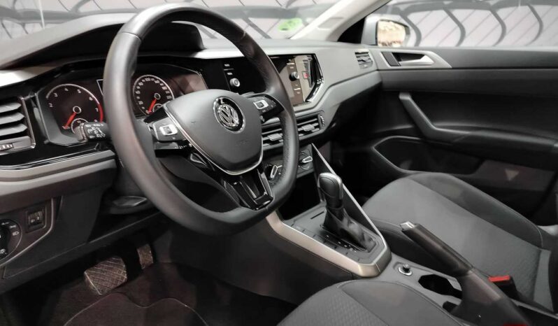 								Volkswagen Polo full									