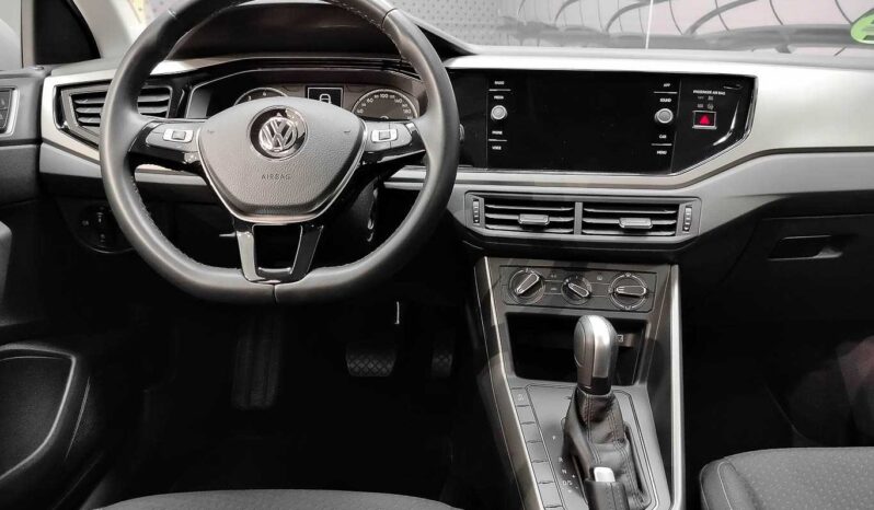 								Volkswagen Polo full									