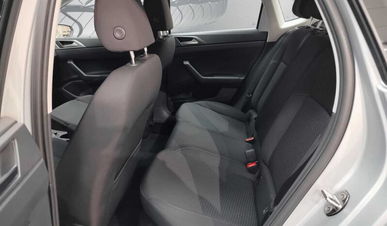 								Volkswagen Polo full									