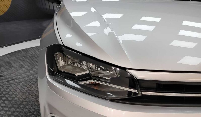 								Volkswagen Polo full									