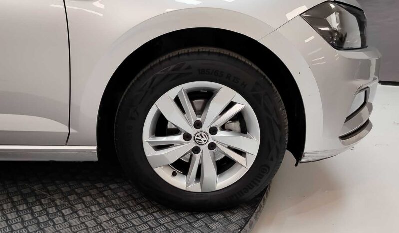 								Volkswagen Polo full									