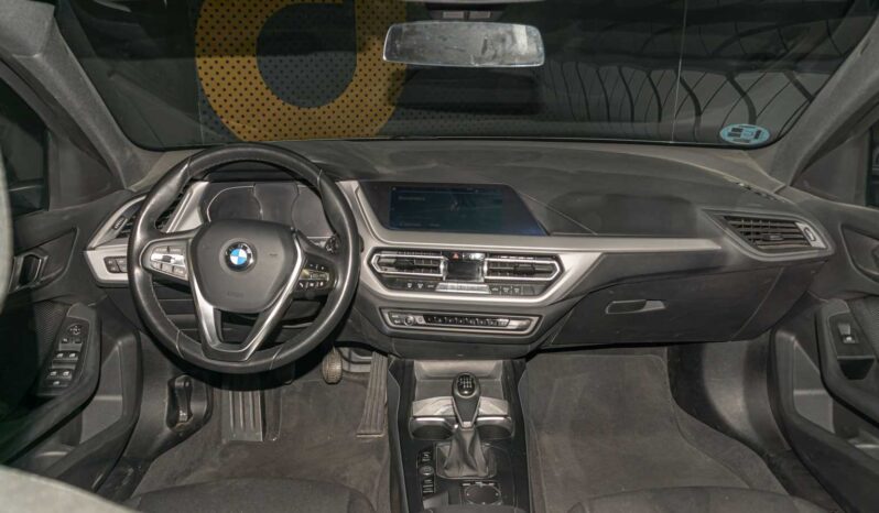 								BMW Serie 1 full									