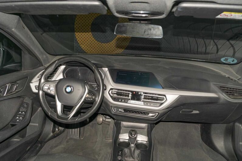 								BMW Serie 1 full									