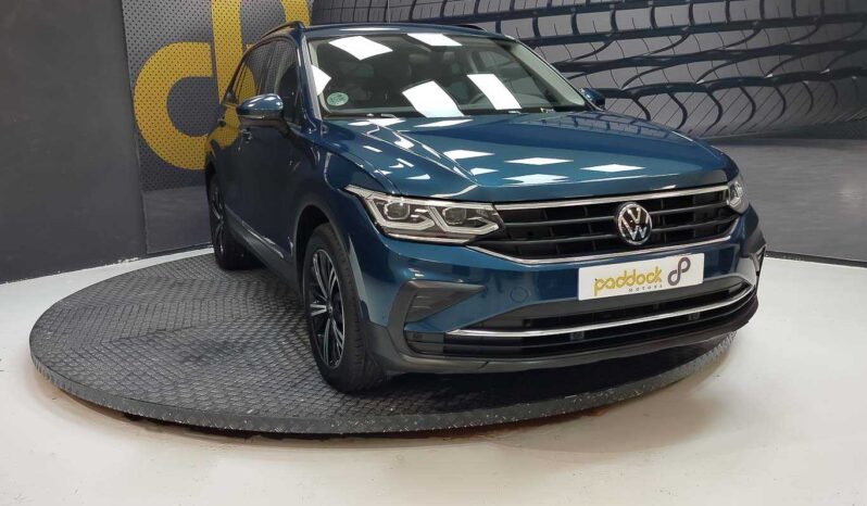 								Volkswagen Tiguan full									