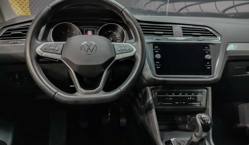 								Volkswagen Tiguan full									