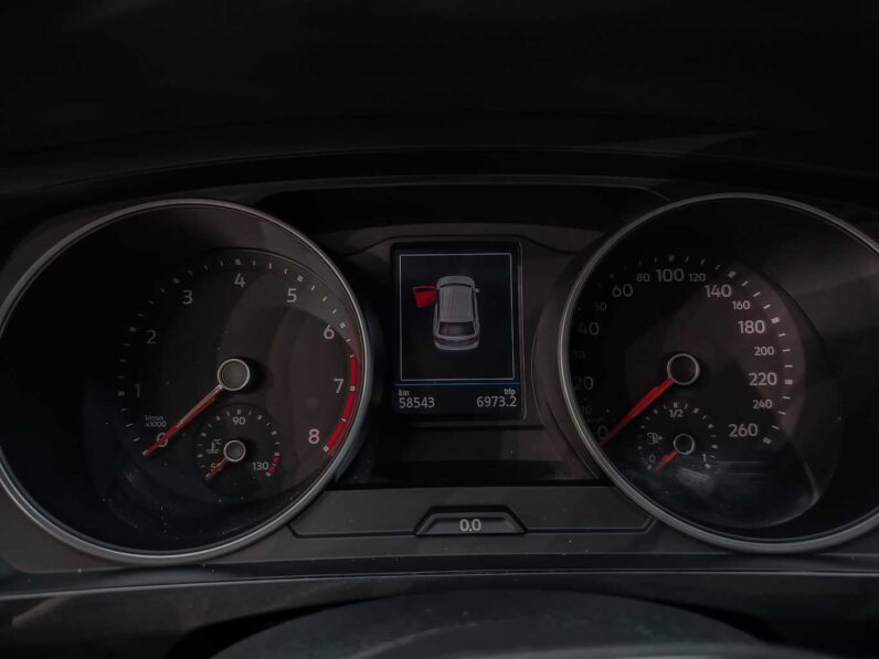 								Volkswagen Tiguan full									