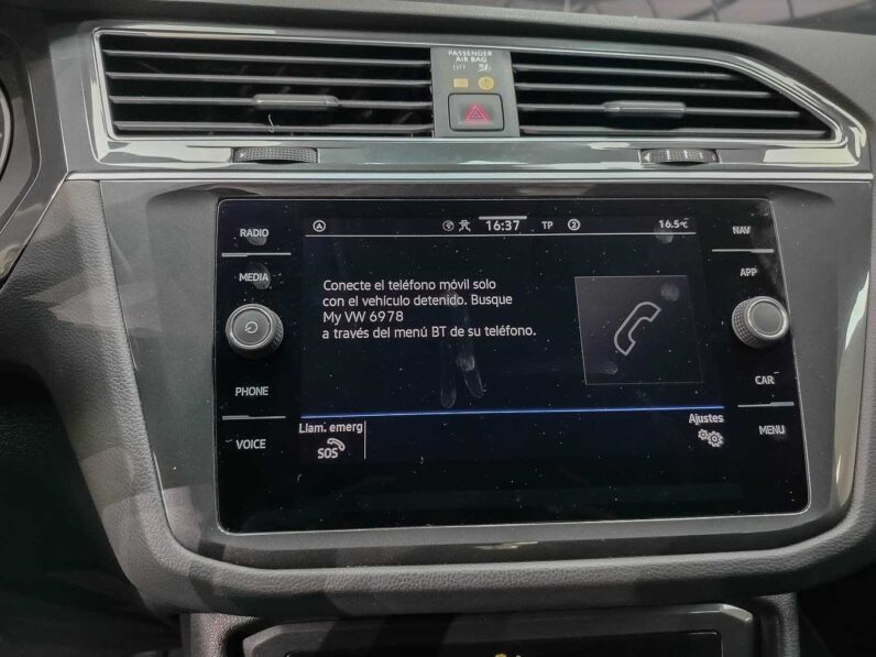 								Volkswagen Tiguan full									