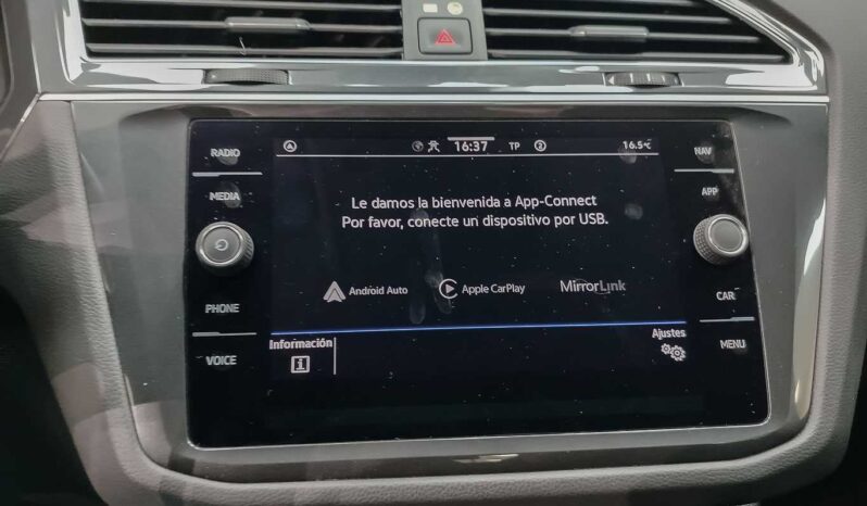 								Volkswagen Tiguan full									