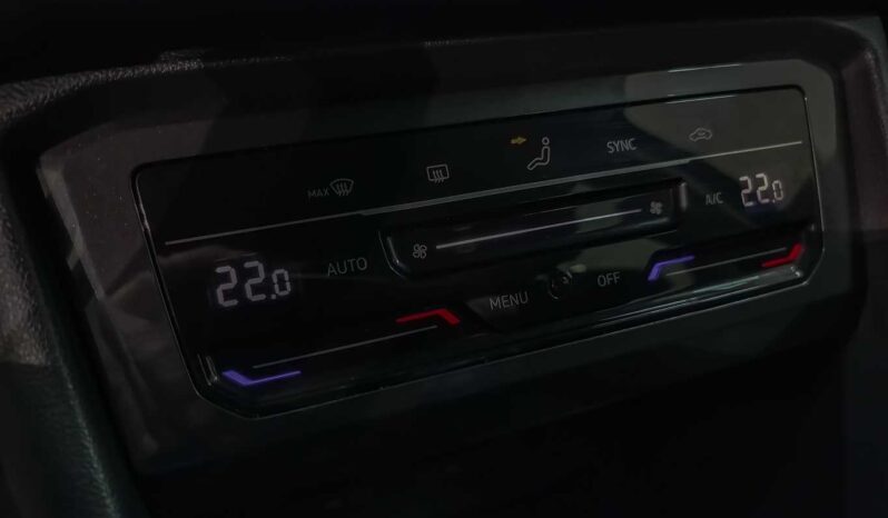 								Volkswagen Tiguan full									