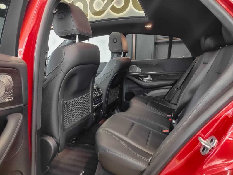 
								MercedesBenz GLE full									