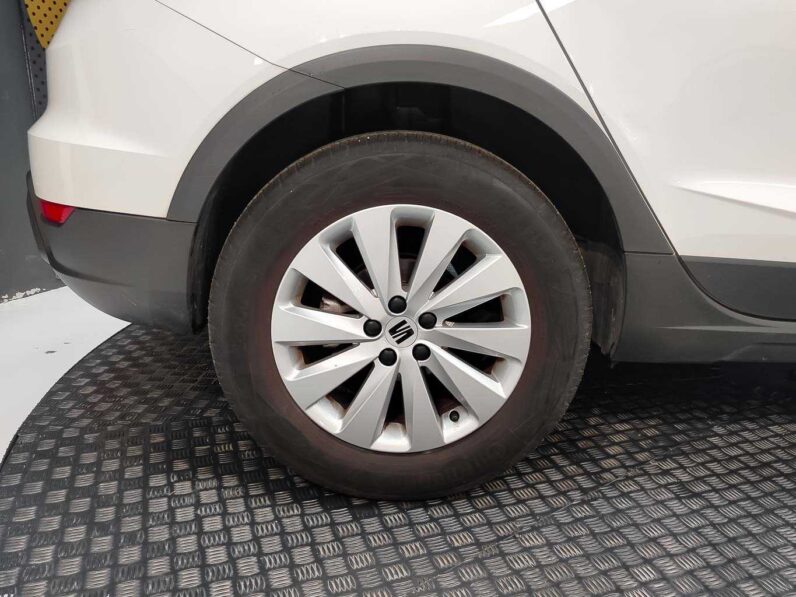 
								SEAT Arona full									